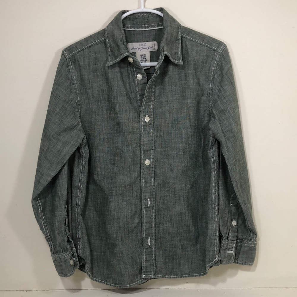 H&M boys button down - Size 6/7 - Like New